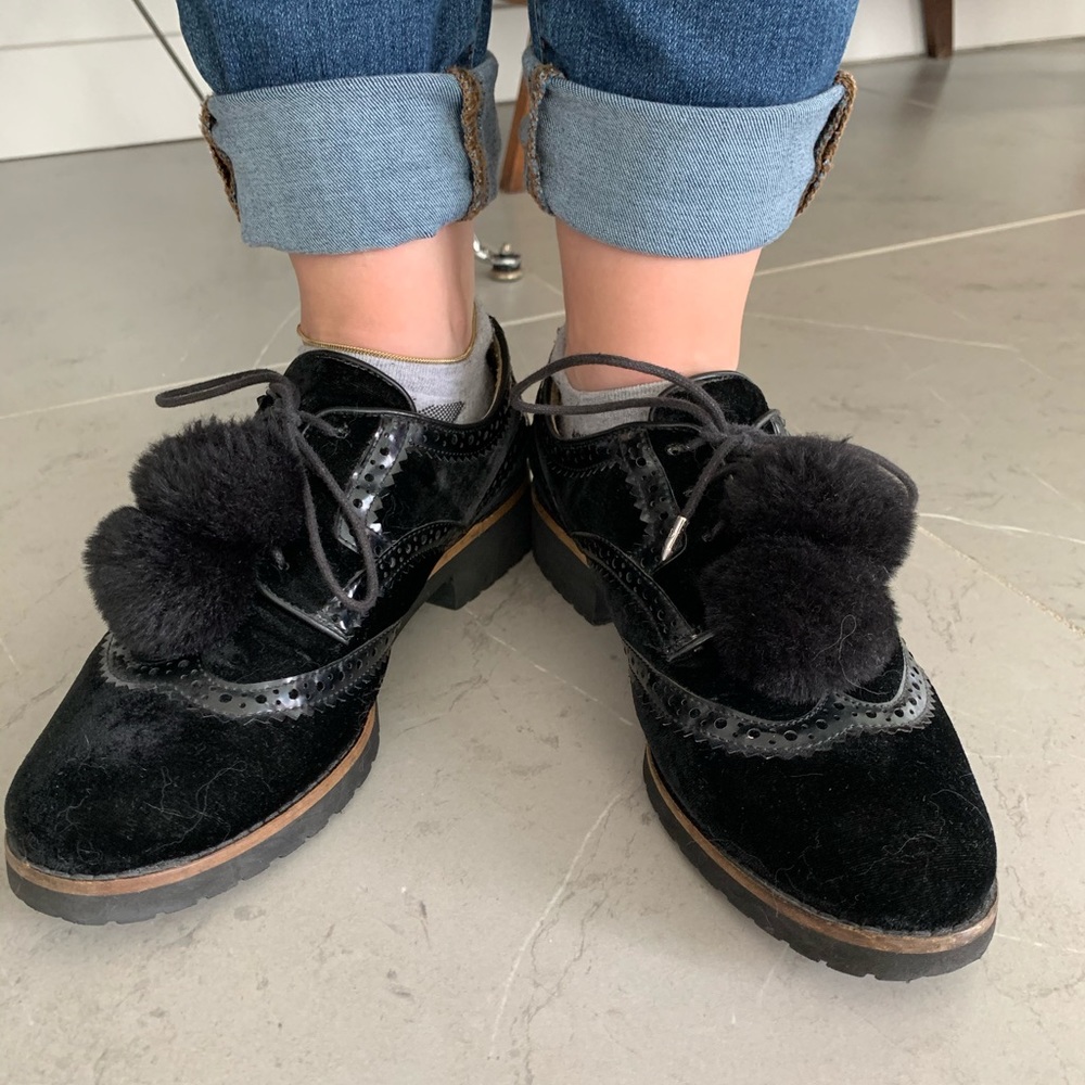 ❤️ EUC Sam Edelman Women’s Velvet Wingtip Oxfords